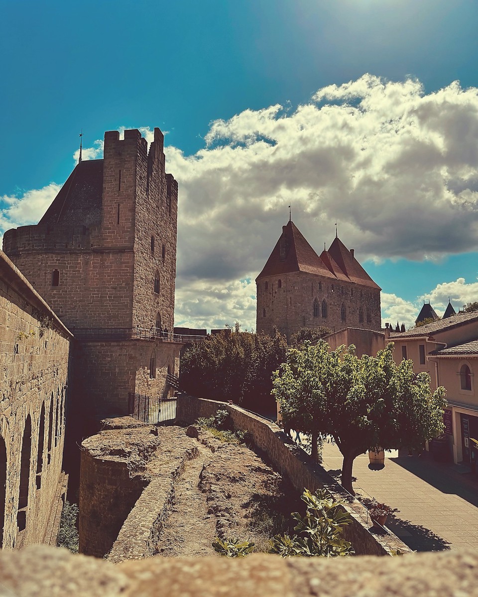 Carcassonne, Toulouse